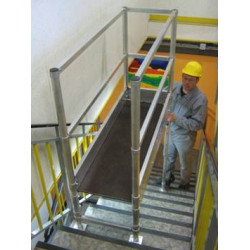 Echaufaudage Ultralu Special Escalier Pfe Reglable Pas Cher