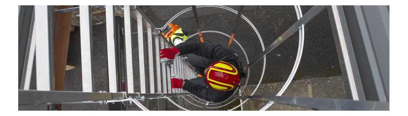 Echelles à crinoline, échelles télescopique, escabeaux pour accès en hauteur