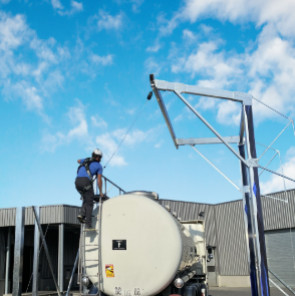 Sécurité antichute pour les travaux en hauteur : potence, trépied, tripod